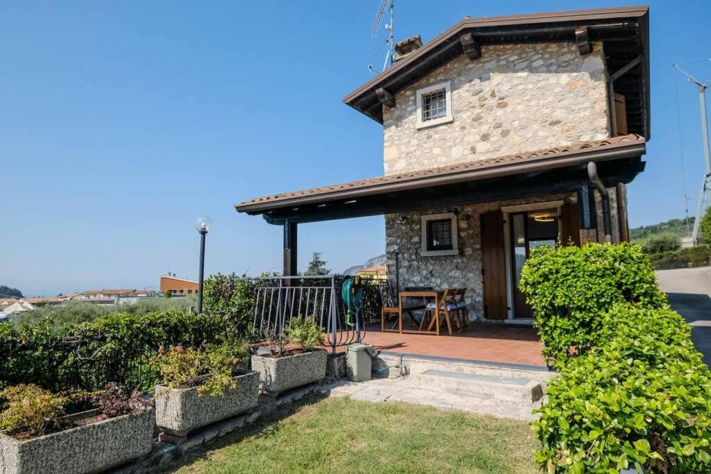 Casa Delle Ochette Vila Costermano Exterior foto